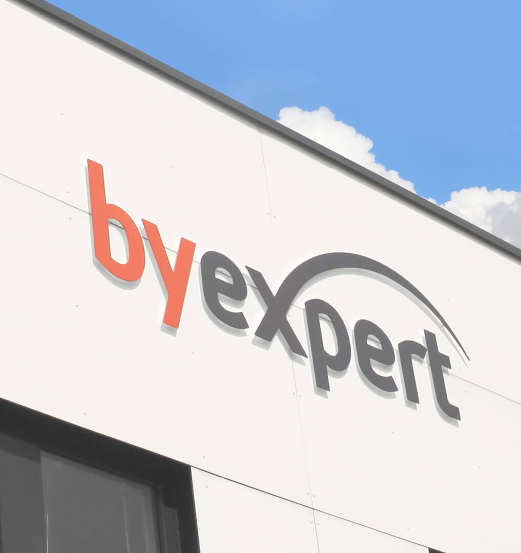 Byexpert